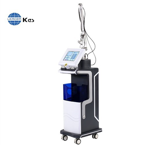دستگاه جوانسازی پوست با لیزر فرکشنال CO2 Scar Removal Lakes Removal Skin Rejuvenatrion